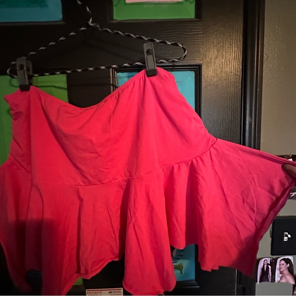 Plus size mini skirt - Picture 4 of 6